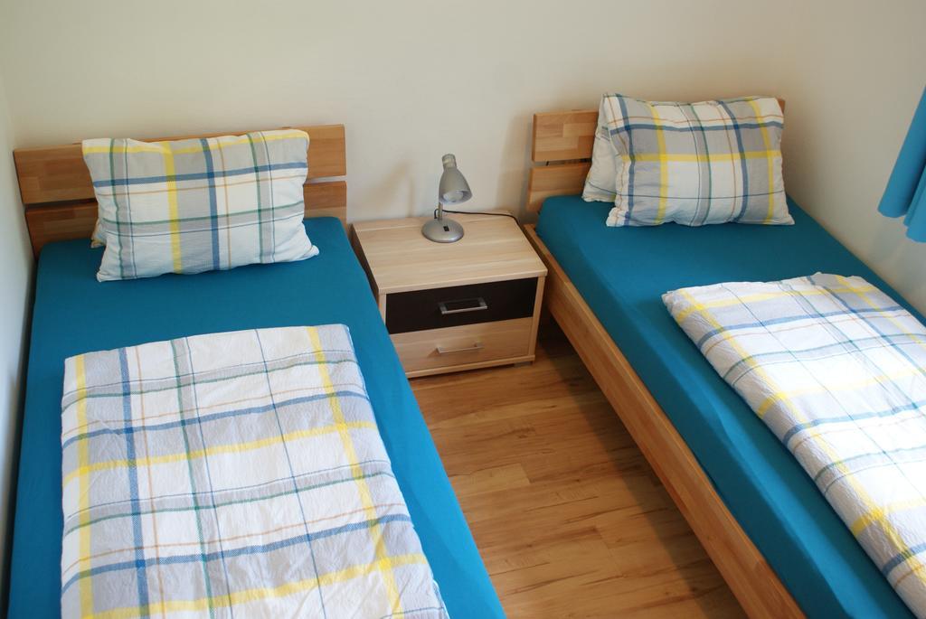Appartementhaus Monika Flattach Buitenkant foto