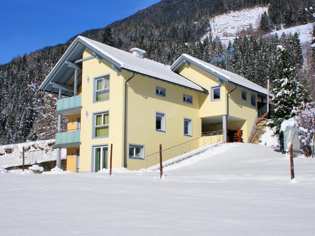 Appartementhaus Monika Flattach Buitenkant foto