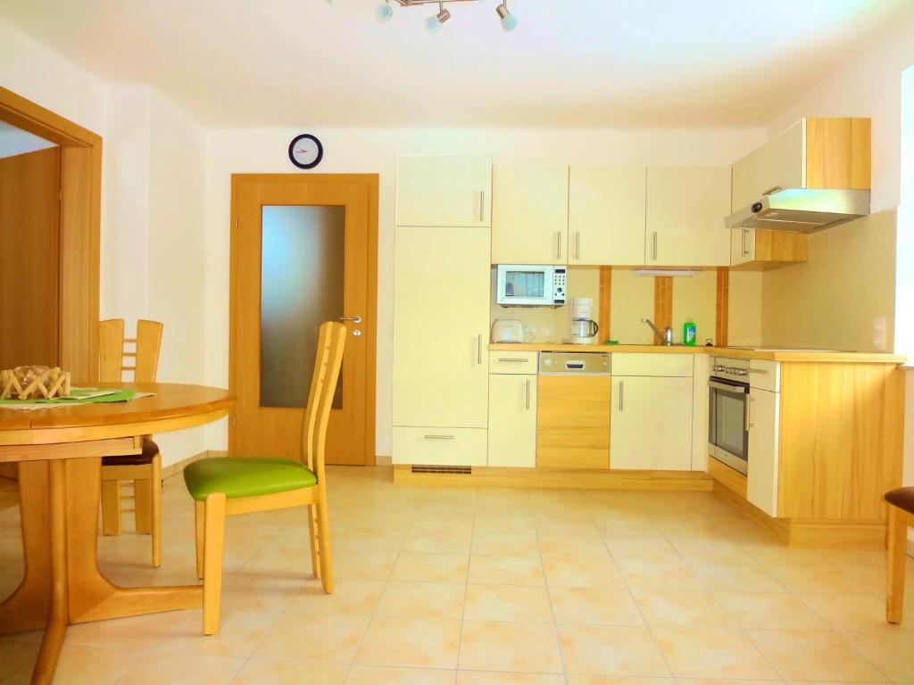 Appartementhaus Monika Flattach Buitenkant foto