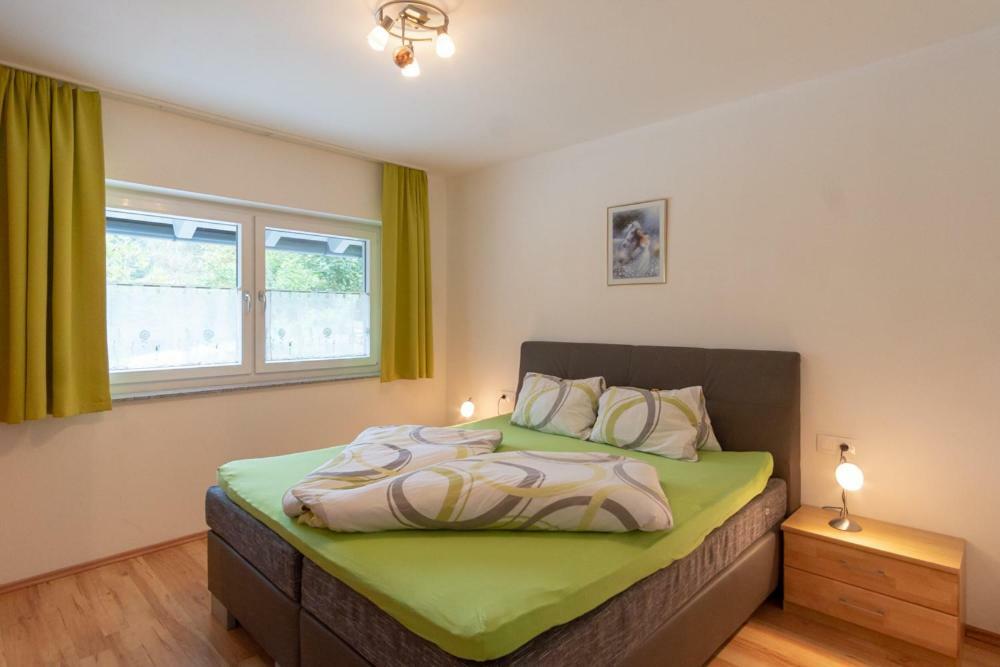Appartementhaus Monika Flattach Buitenkant foto