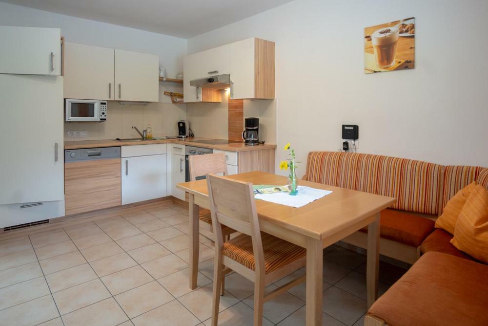 Appartementhaus Monika Flattach Buitenkant foto
